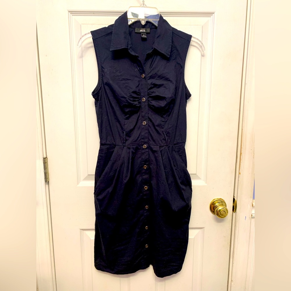 BCX Black dress collar sleeveless button up front size Small